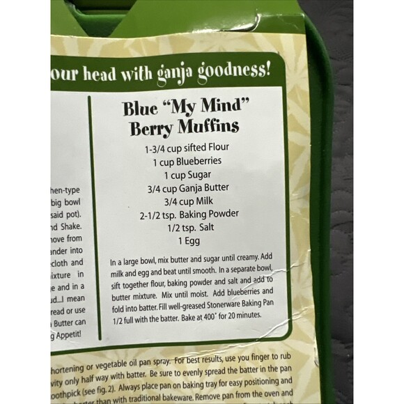 Stonerware Silicone Marijuana Leaf Baking Pan 6 Pc Goodies KitchenGnu Bakeware - Picture 4 of 12